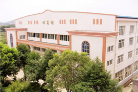 �L(zh��ng)ɳ����W(xu��)У