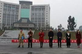 �����ݽ�(j��ng)��(j��)�Q(m��o)�׌W(xu��)У