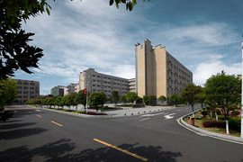 �����й����I(y��)�еȌ��I(y��)�W(xu��)У