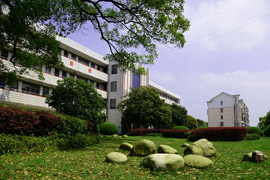 �����й����I(y��)�еȌ��I(y��)�W(xu��)У